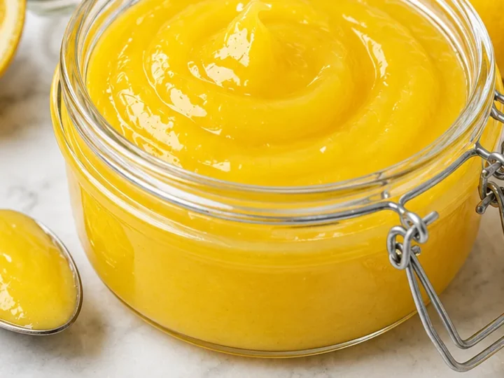 Zesty Keto Lemon Curd: The Ultimate Sugar-Free Treat!
