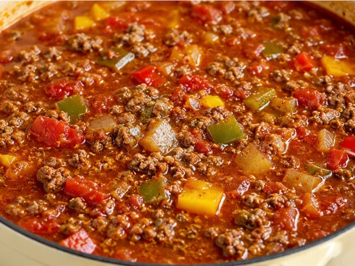 Easy Stuffed Pepper Soup