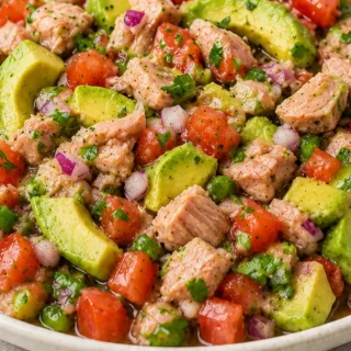 Keto Tuna Ceviche: Fresh & Flavorful! Tuna ceviche: make this vibrant, flavorful keto dish in under 15 minutes. Packed with healthy fats and fresh ingredients,