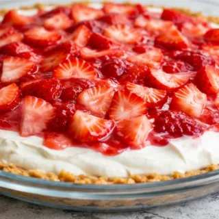 Keto Strawberry Cream Pie: No-Bake Bliss! - keto strawberry pie - Keto strawberry pie: whip up this incredible no-bake, sugar-free dessert. Enjoy a vibrant and
