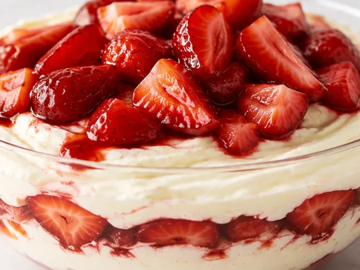 Dreamy Mascarpone Mousse with Roasted Strawberries
