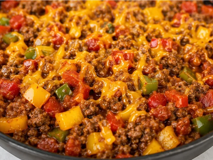 Low-Carb Taco Skillet: Dinner is SERVED!