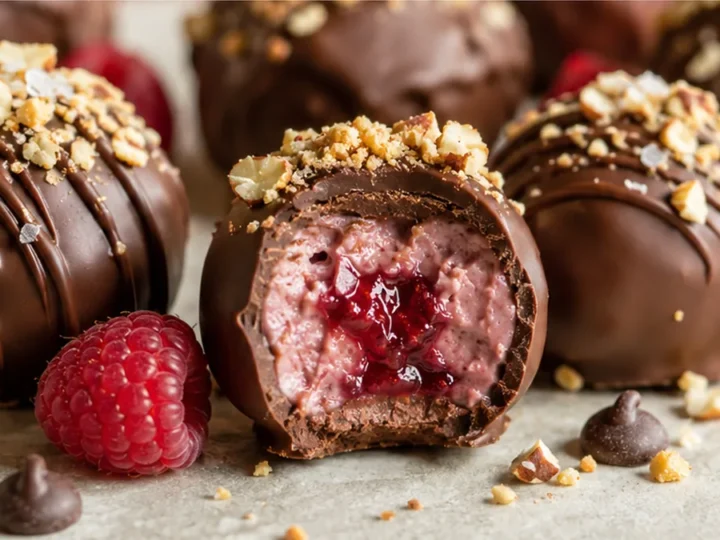 Raspberry Chocolate Truffles: Pure Bliss!
