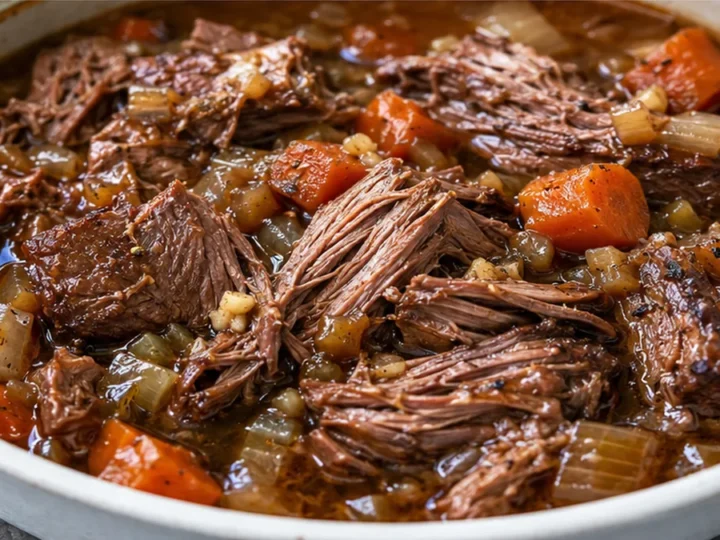 Instant Pot Pot Roast: Melt-in-Your-Mouth!