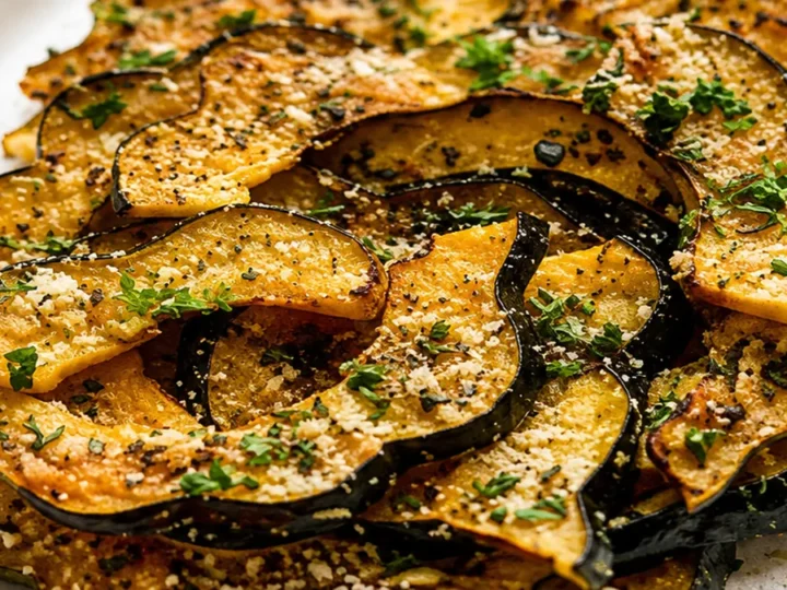 Crispy Parmesan Acorn Squash