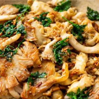 Golden Garlic Butter Mushrooms - oyster mushrooms - Oyster mushrooms: Learn to make the crispiest garlic butter oyster mushrooms with this easy recipe. Perfect