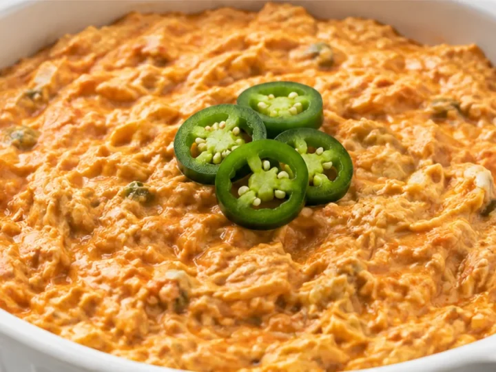 Ultimate Buffalo Chicken Dip