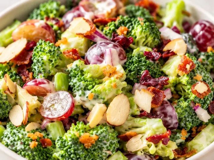 Crispy Bacon & Broccoli Salad