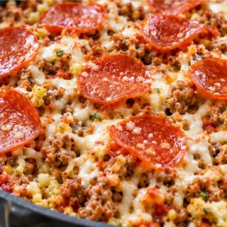 Keto Pizza Skillet in 15 Mins!